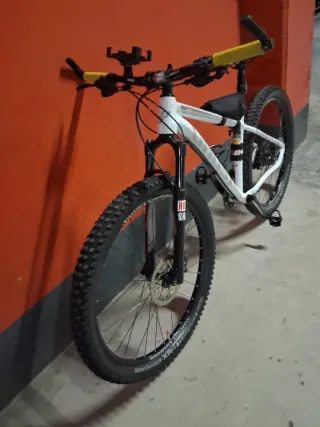 Bicicleta GHOST Kato Pro 6 27.5