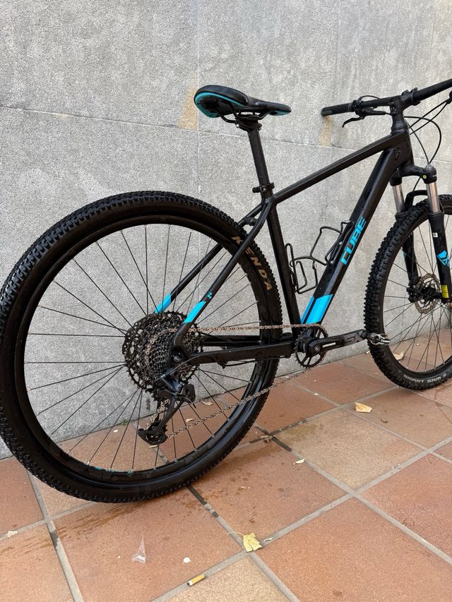 Bicicleta Cube Gama Alga 29’