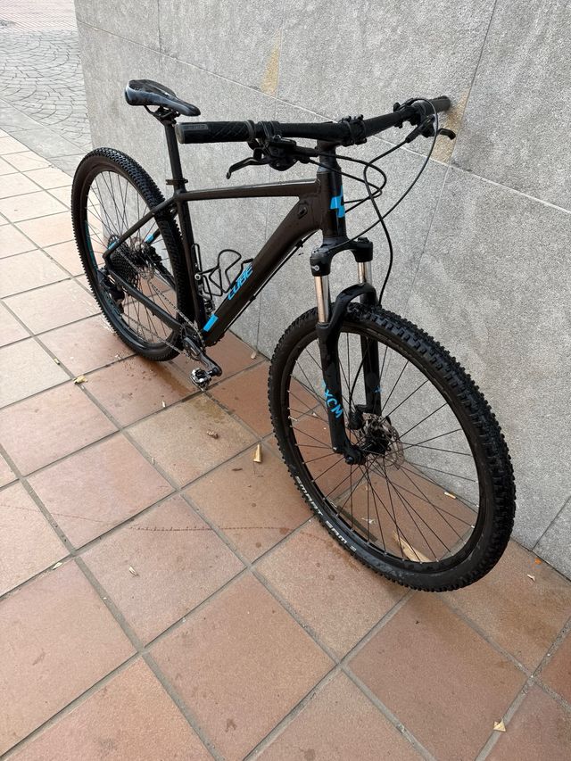 Bicicleta Cube Gama Alga 29’