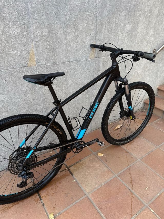 Bicicleta Cube Gama Alga 29’