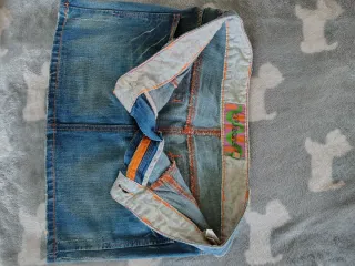 Gonna corta jeans lavaggio chiaro taglia 42