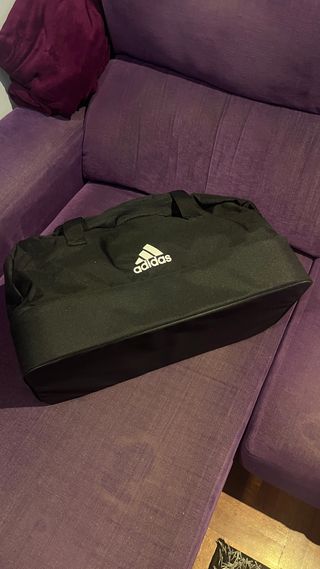 Mochila entrenamiento Adidas negra