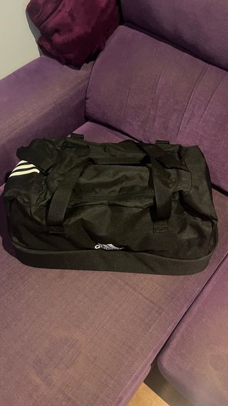 Mochila entrenamiento Adidas negra