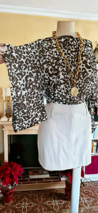 Blusa Caftán Estampada estilo animal print Nueva