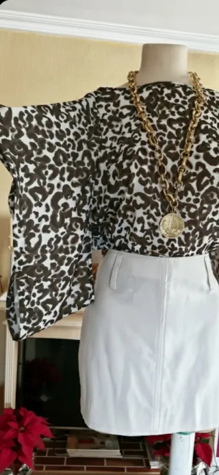 Blusa Caftán Estampada estilo animal print Nueva