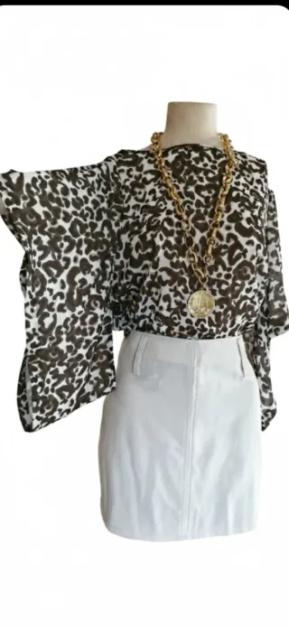 Blusa Caftán Estampada estilo animal print Nueva