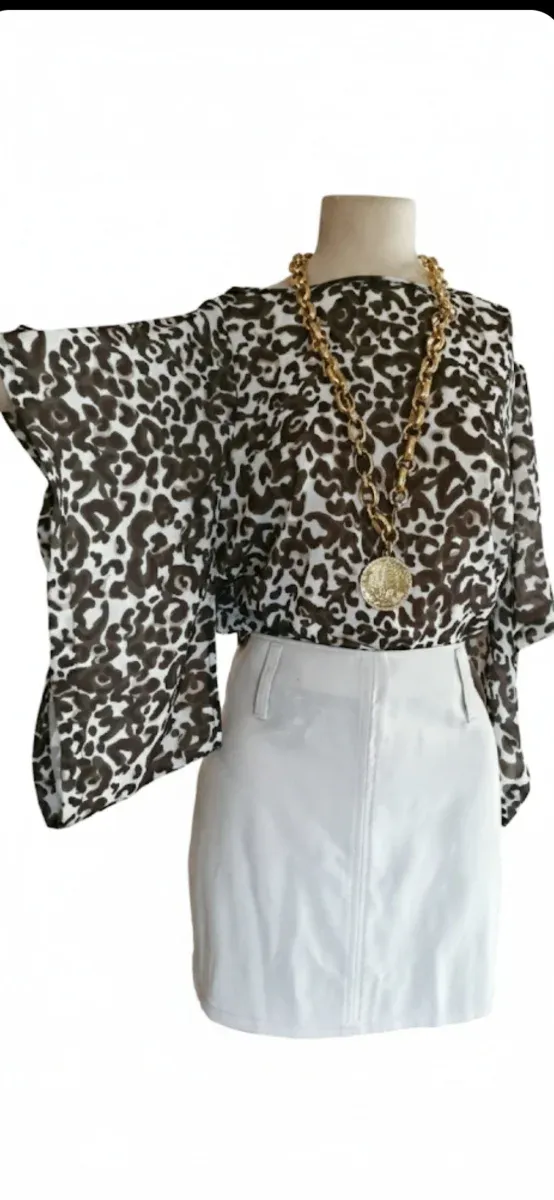 Blusa Caftán Estampada estilo animal print Nueva