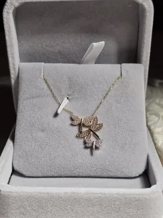 Collana 14kt oro con ciondolo a forma di libellula