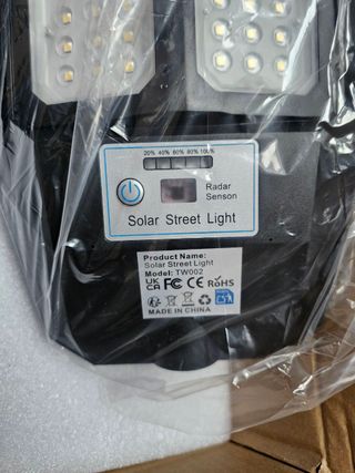 2 Lampioni Solari 3000W