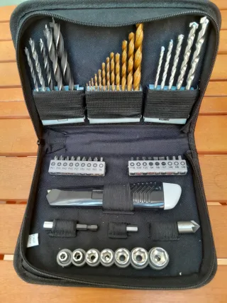 Maletín Bisch de herramientas, brocas y puntas