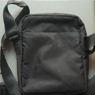 Bolsito Tracolla Hombre Vogart Negro