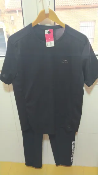 Conjunto deportivo Kalengy camiseta L y pantalón X