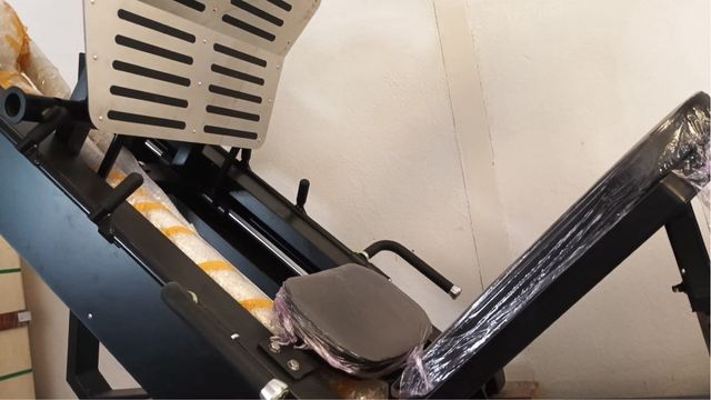 Pressa professionale NUOVA da inaugurare