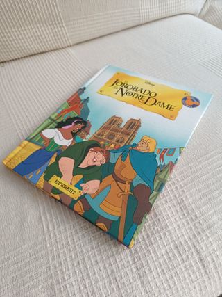 Cuento El Jorobado de Notre Dame de Disney