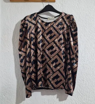 Camiseta terciopelo estampado geométrico