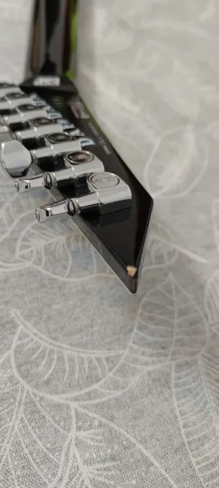 Guitarra Eléctrica de 7 cuerdas ESP LTD SC-207