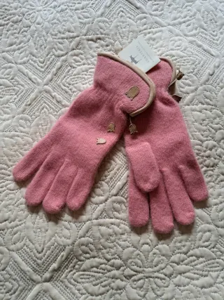 Guantes de lana rosa. Nuevos