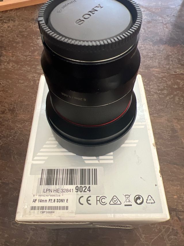 Objetivo Samyang AF 14mm f/2.8 FE Full Frame Sony