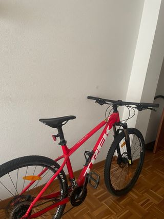 Bicicleta Trek Marlin 6 Roja