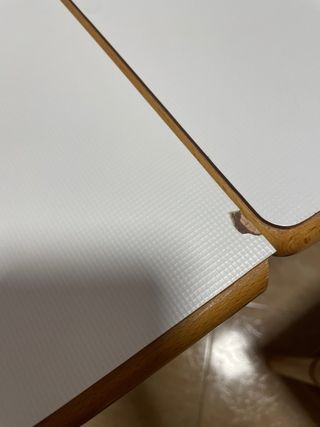 Mesa y 4 sillas de cocina madera