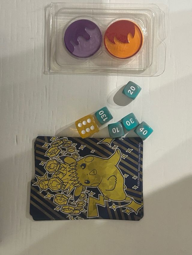 Caja de cartas Pokémon Pikachu