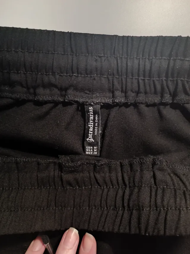 Pantalones chándal Stradivarius negros