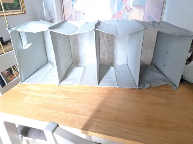 Organizadores de tela beige y marrón