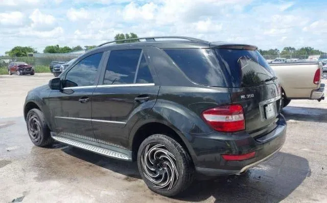 Despiece Mercedes ML 350 (2010)