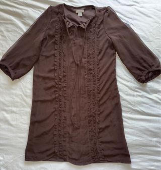 Vestido marrón de Sfera