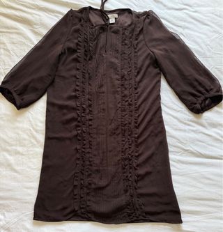 Vestido marrón de Sfera