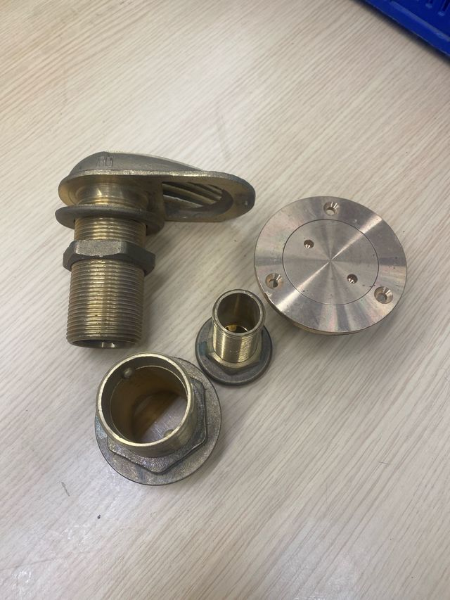 Colador entrada marino roscado + racord