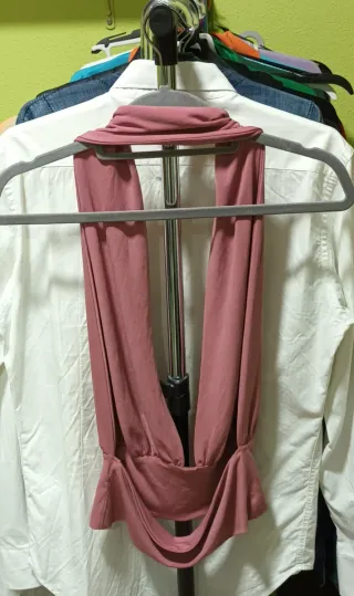 Top escotado espalda descubierta M