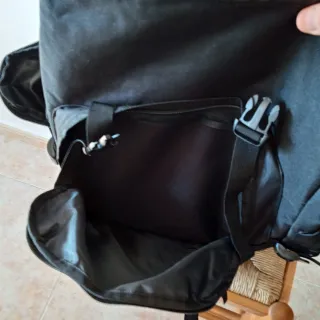 Mochila de Montaña 80L – Impermeable y nueva