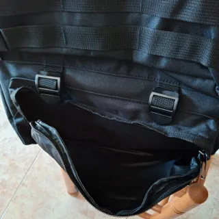 Mochila de Montaña 80L – Impermeable y nueva