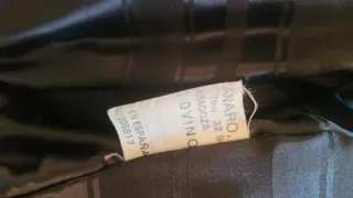 Cazadora de cuero negra