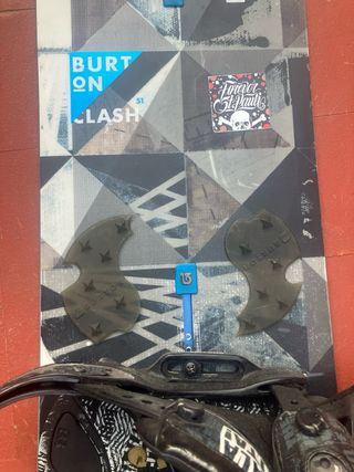 Tabla Snowboard Burton Clash 1.52 + Fijaciones Bur