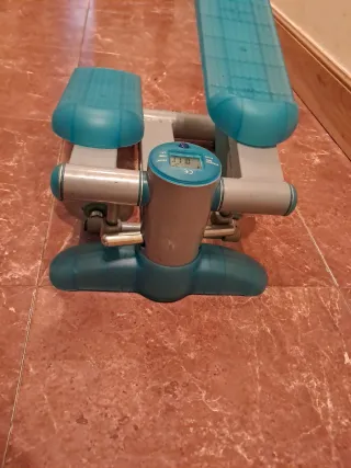 Step con pantalla ST 1000