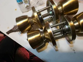 Pomos antiguos UCEM U/3000 (3unidades) Nuevos