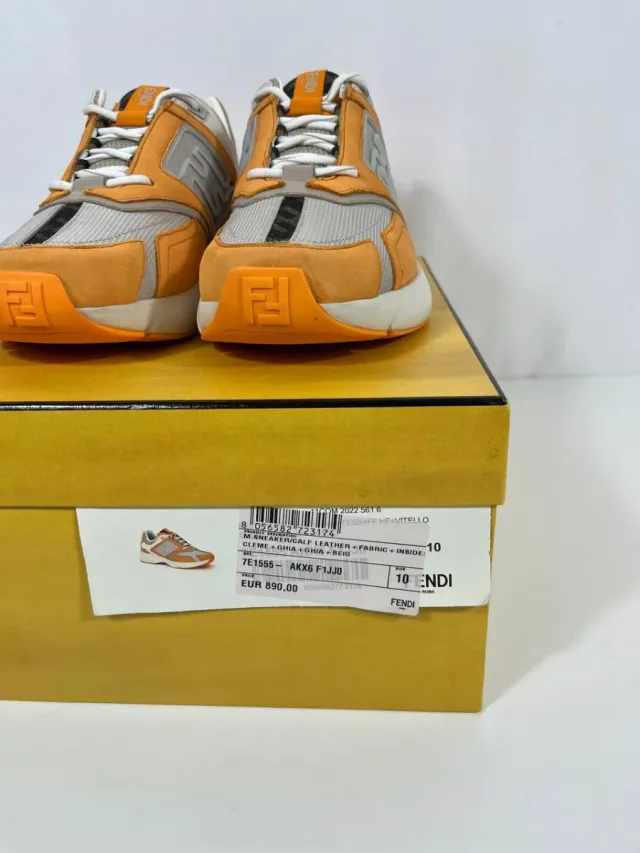 Zapatillas Fendi Naranja y Gris