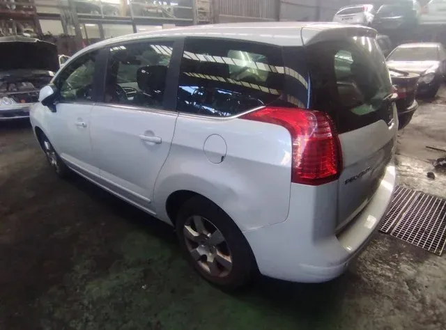 Despiece Peugeot 5008 (2015)