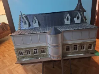 Maqueta casa estilo castillo