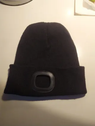 Gorro negro adulto con detalle