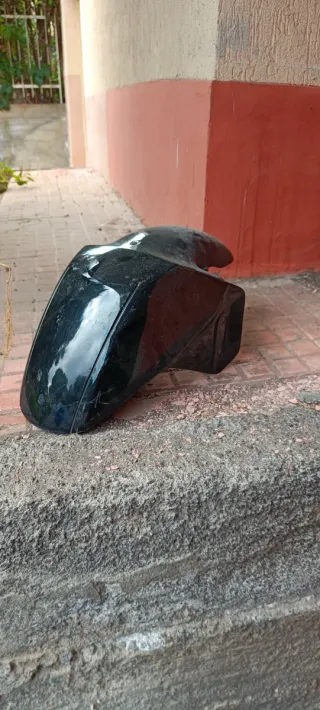 Parafango anteriore Aprilia Leonardo 125-150 ST