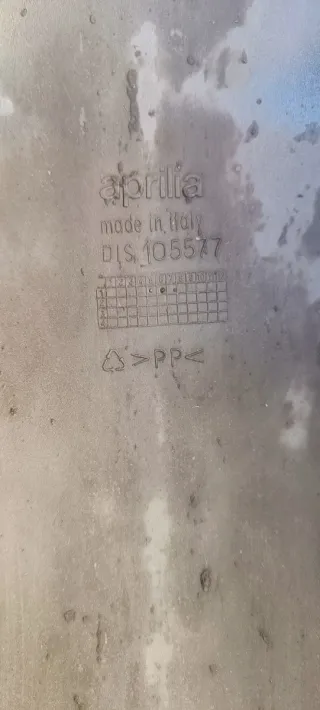 Parafango anteriore Aprilia Leonardo 125-150 ST