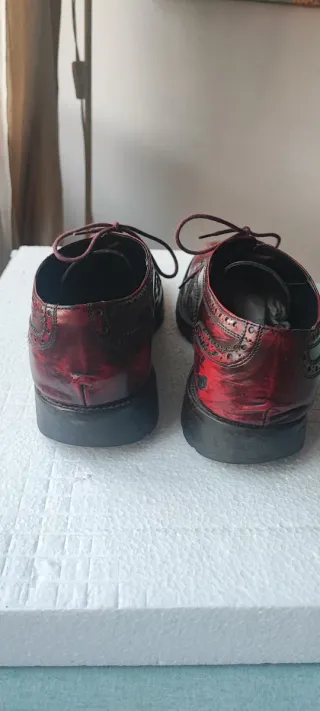 Scarpe uomo pelle fatte a mano a Firenze.