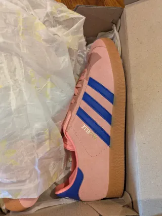 Zapatillas Adidas Rosas y Azules