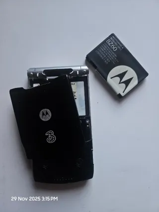 Motorola Razr V3xx funzionante