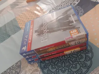 Bloodborne, DS3, God of war y The last of us.