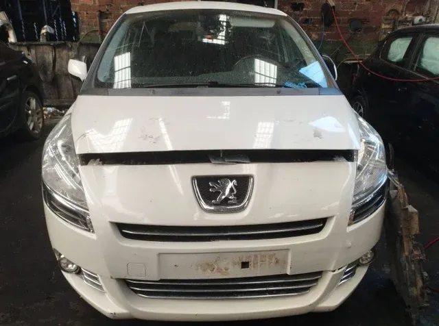 Despiece Peugeot 5008 (2015)