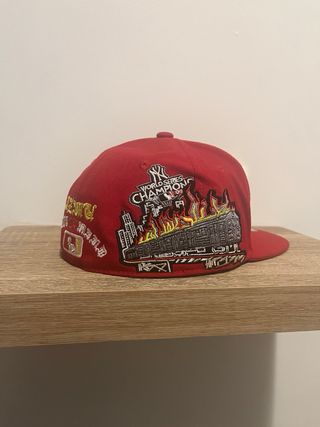 Cappello New Era Edizione Limitata Rosso